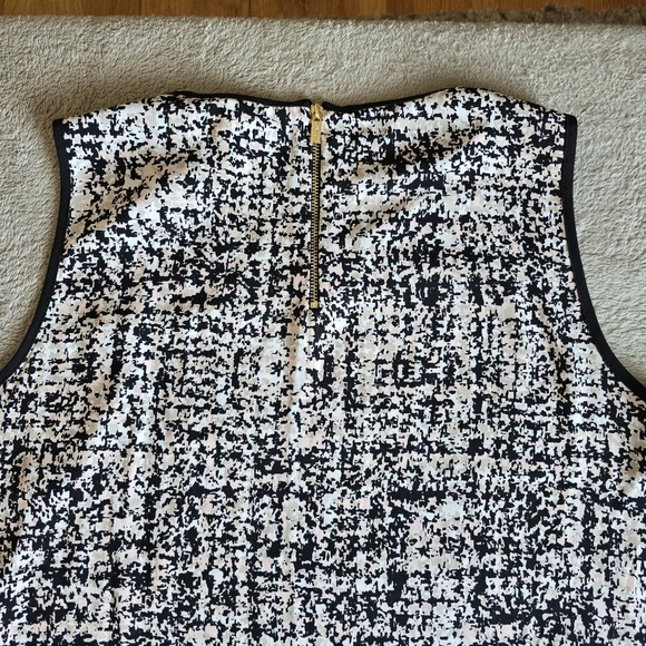 Calvin Klein pink and white sleeveless blouse black trim size large - Picture 9 of 12
